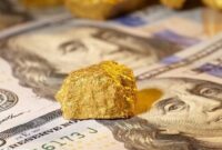 قیمت طلا، سکه و ارز امروز دوشنبه ۱۰ اردیبهشت ۱۴۰۳| سقوط ارز و طلا