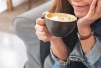 بهترین زمان برای نوشیدن قهوه | چه میزان قهوه بنوشیم؟
